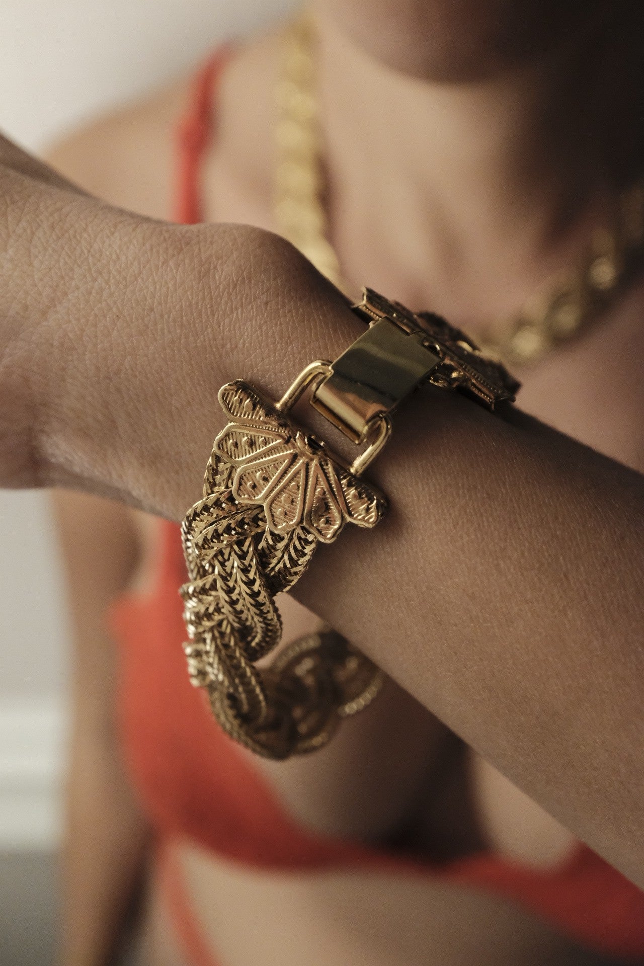 Bianca Gold Necklace & Bracelet Set