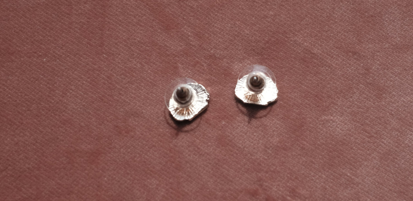 Purple Shell Enamel Stud Earrings