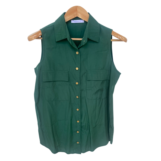 Legacy Classic Sleeveless Button-Down Blouse